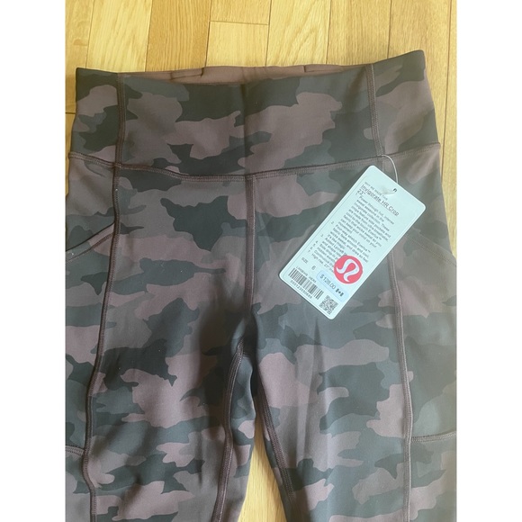 Lululemon Size 6 Invigorate HR crops 23” Camo. Brand new NWT. Never worn!! - Picture 6 of 6